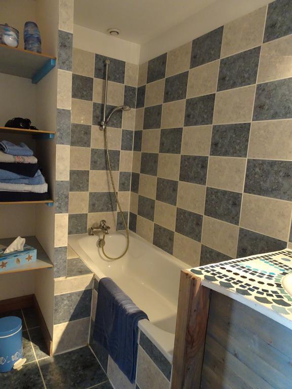 Les Balcons Du Leman Bed & Breakfast Thollon-les-Memises Exterior photo